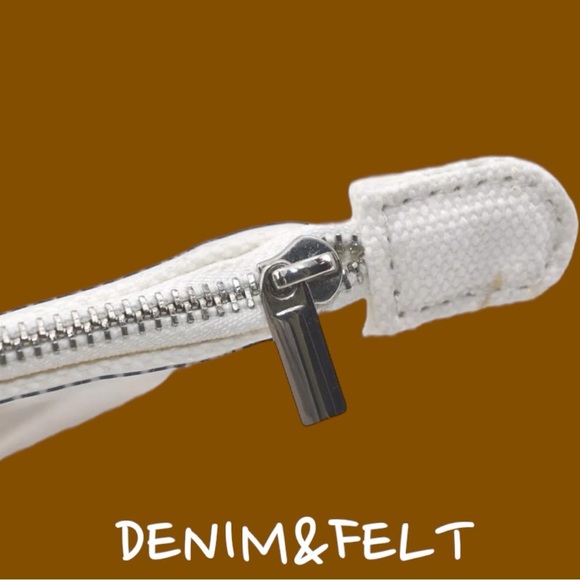 Louis Vuitton Fondation Exclusive Ivory Canvas Shoulder/ Tote Bag | PRELOVED!!🤎 - Picture 12 of 16